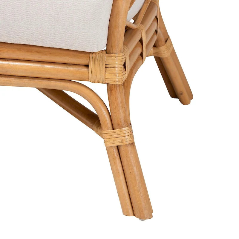 Boho-Sessel aus Honig-Rattan mit Kissen